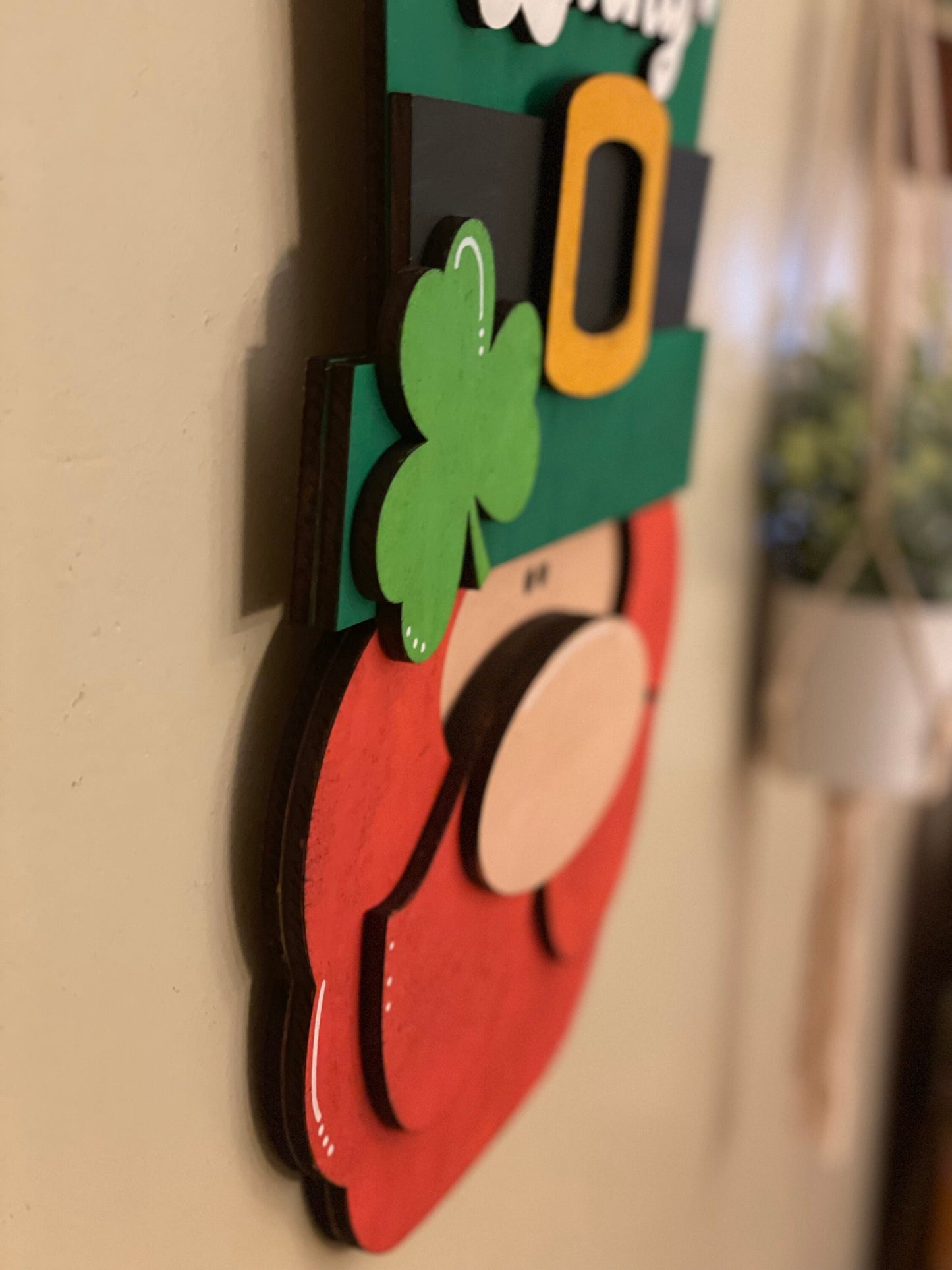 St. Patrick's Day Door Hanger | Welcome Door Hanger | Leprechaun Front Door Decor | Leprechaun Cutout | St. Patty's Day Wreath