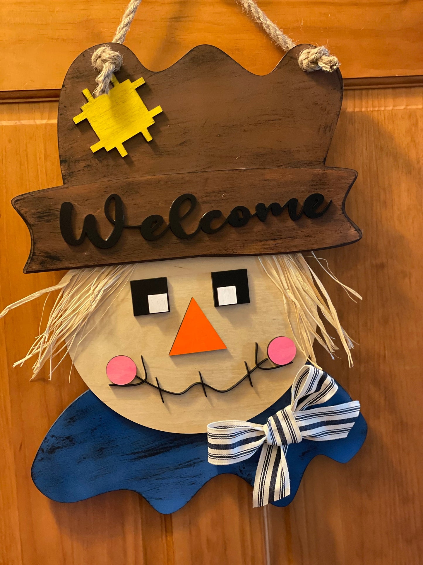 Scarecrow Door Hanger | Welcome Door Hanger | Fall Front Door Decor | Scarecrow Cutout | Scarecrow Wreath