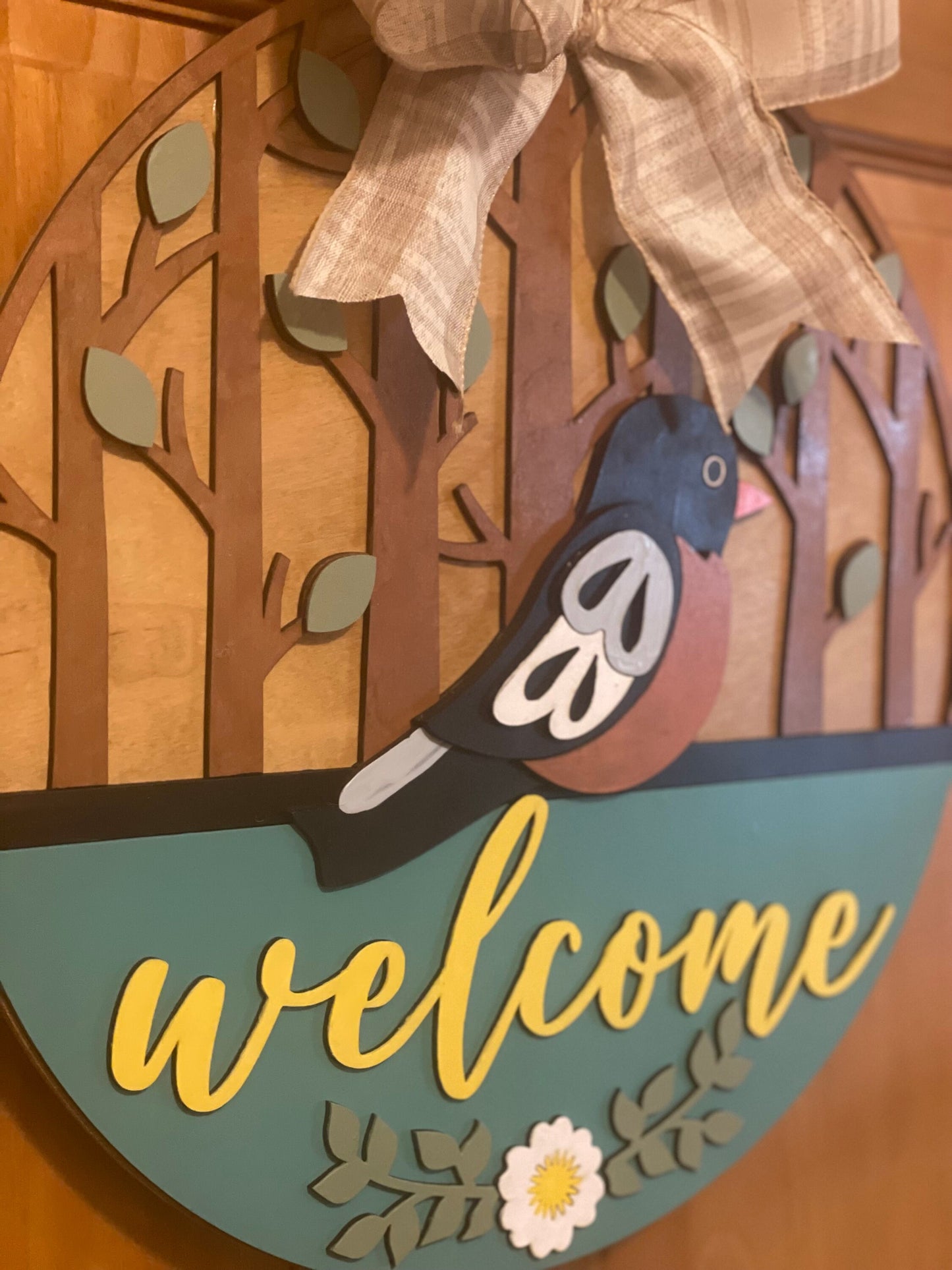 Robin Front Door Decor | Welcome Door Hanger | 3D Lettering | Round Wood Sign | Year Round Decor | Robin Bird Decor | Spring Door Wreath