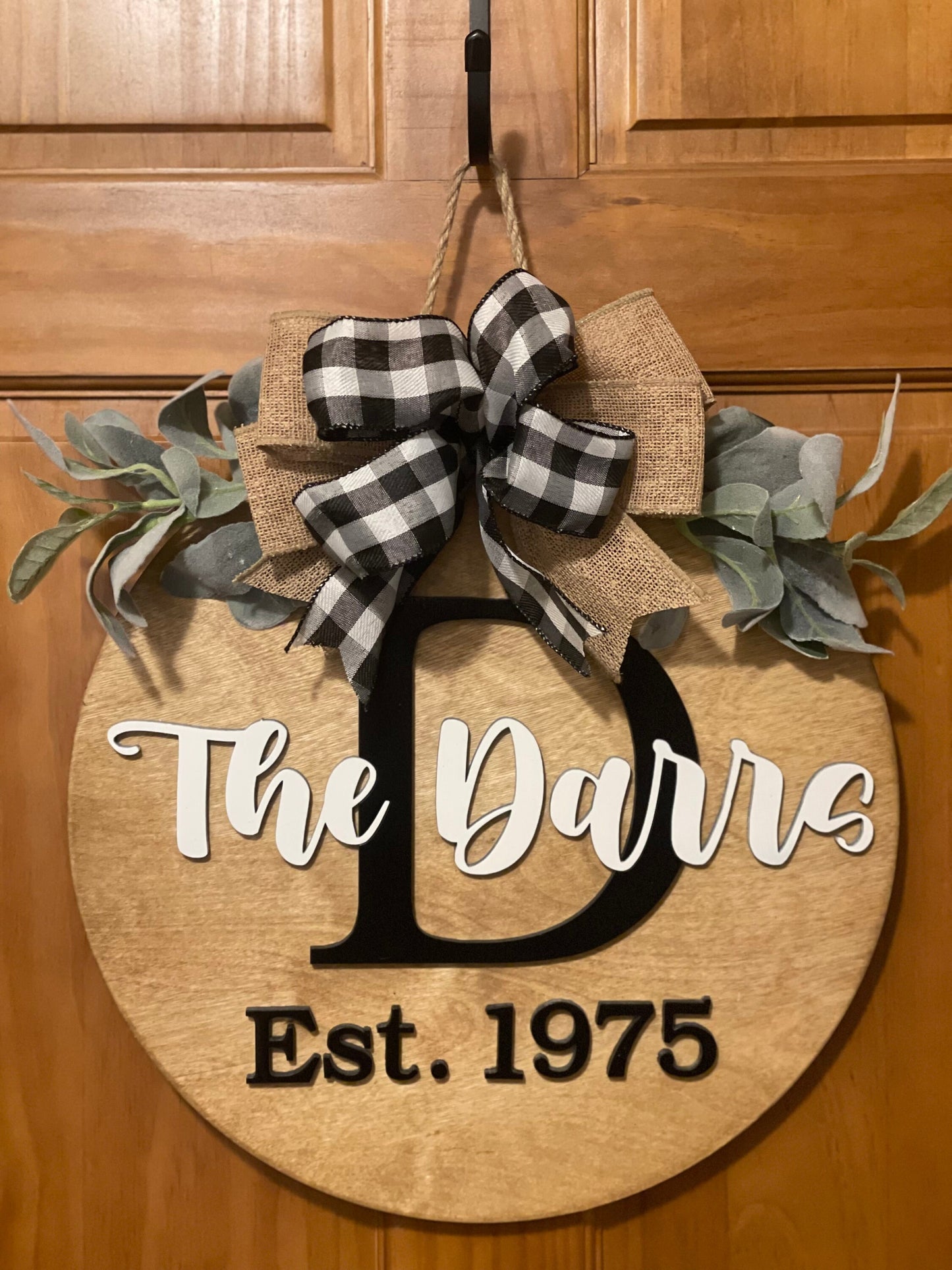 Round Family Name Door Hanger | 3D Name Sign | Front Door Decor | Custom Name Sign | Black and White Design