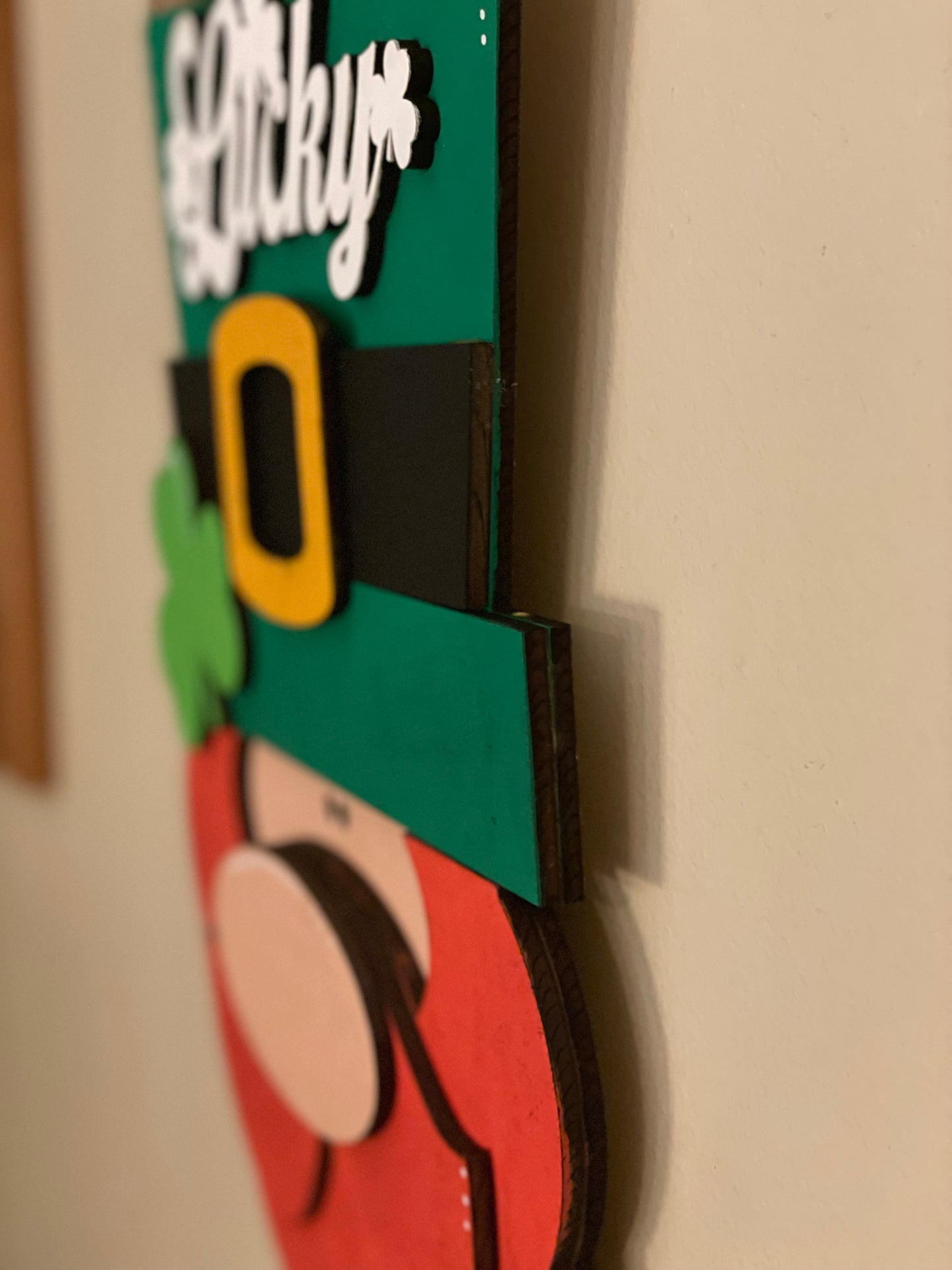 St. Patrick's Day Door Hanger | Welcome Door Hanger | Leprechaun Front Door Decor | Leprechaun Cutout | St. Patty's Day Wreath
