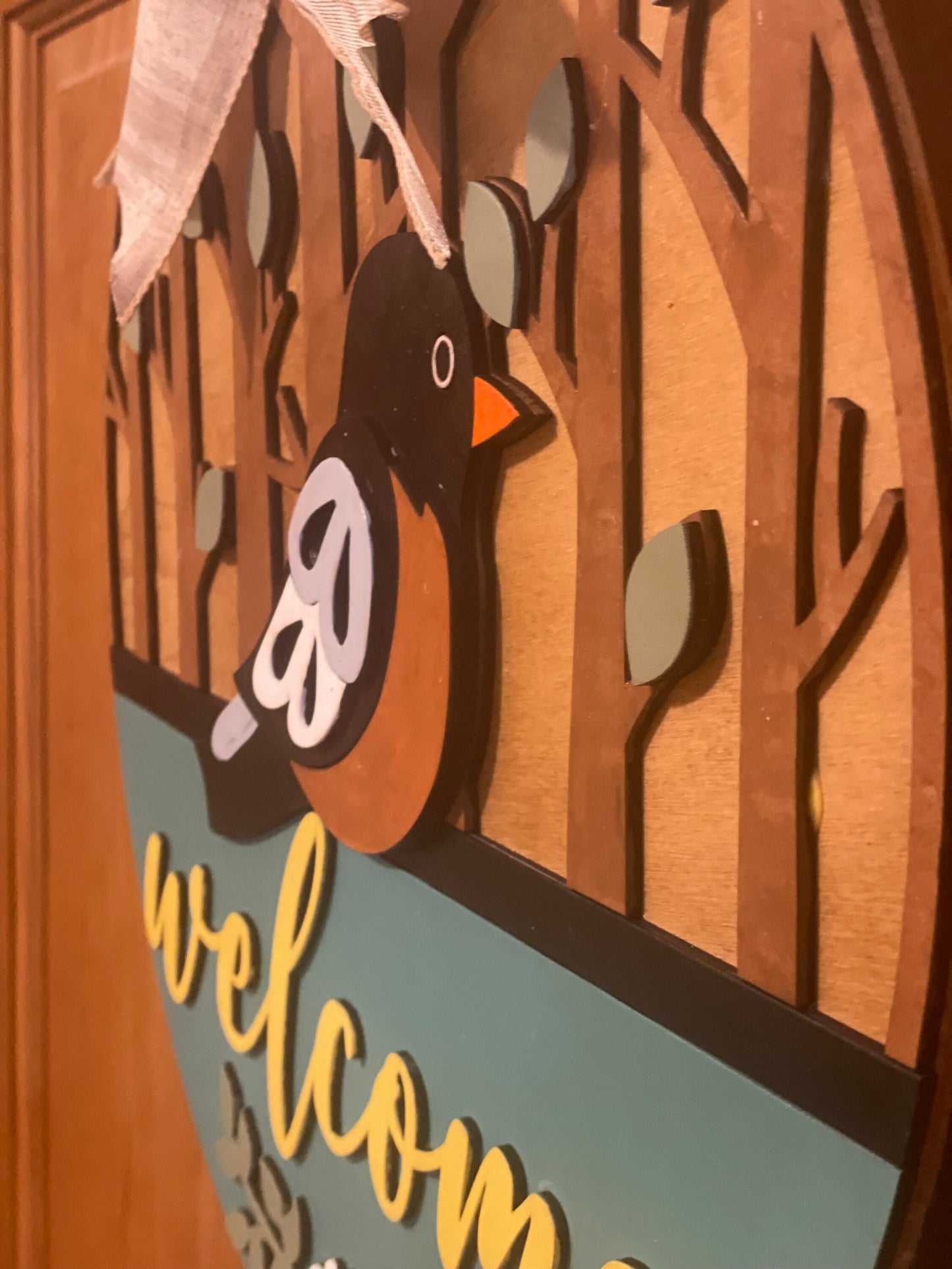 Robin Front Door Decor | Welcome Door Hanger | 3D Lettering | Round Wood Sign | Year Round Decor | Robin Bird Decor | Spring Door Wreath
