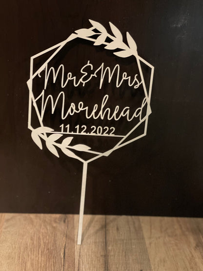 Custom Wood Wedding Cake Topper | Mr. and Mrs. Wedding Cake Topper | Personalized cake topper | Custom topper