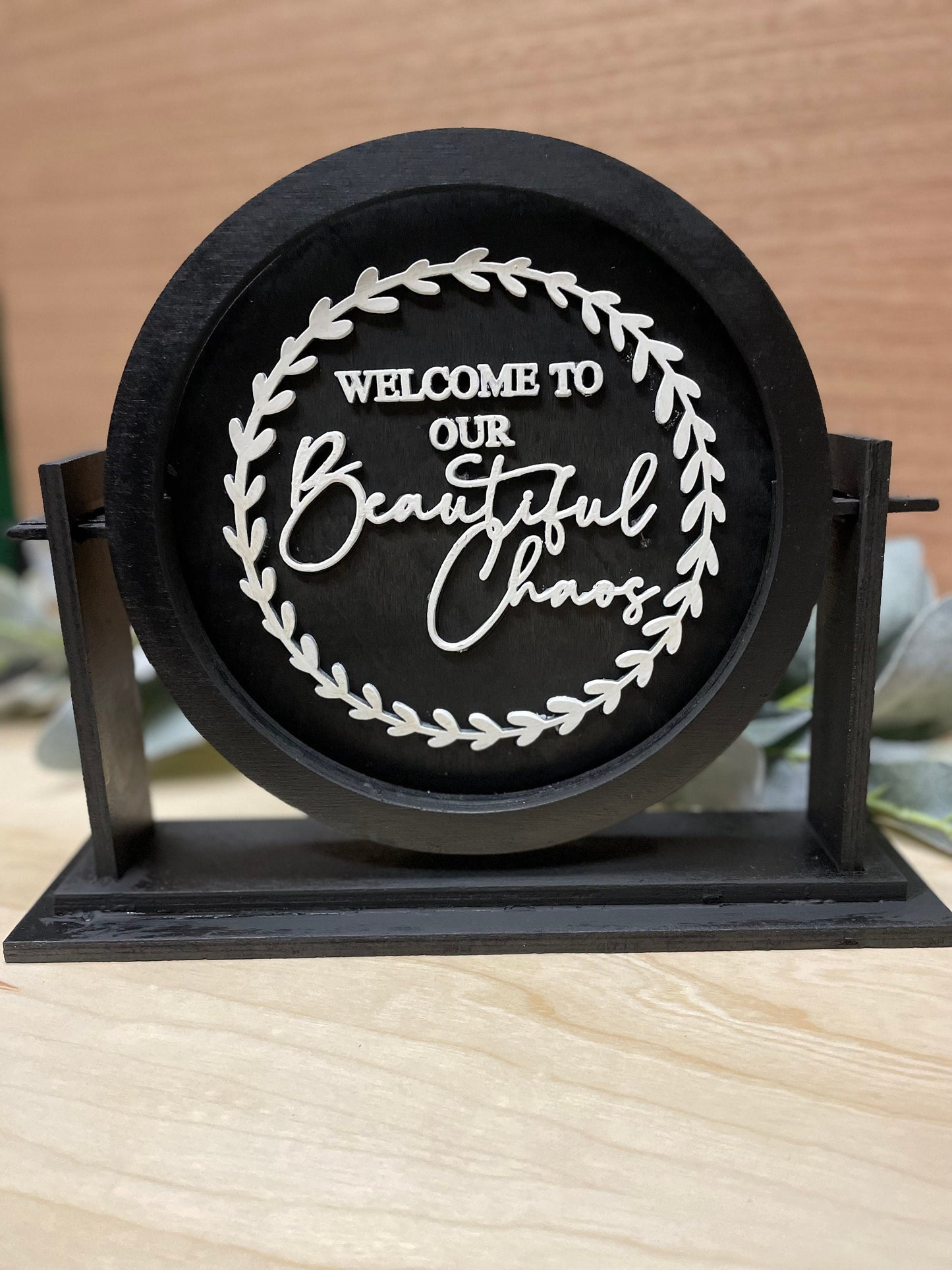 Round Tabletop Sign -Interchangeable Tabletop Sign - Personalized Decor- Shelf Sitter - Farmhouse- Housewarming Or Wedding Gift - Decoration