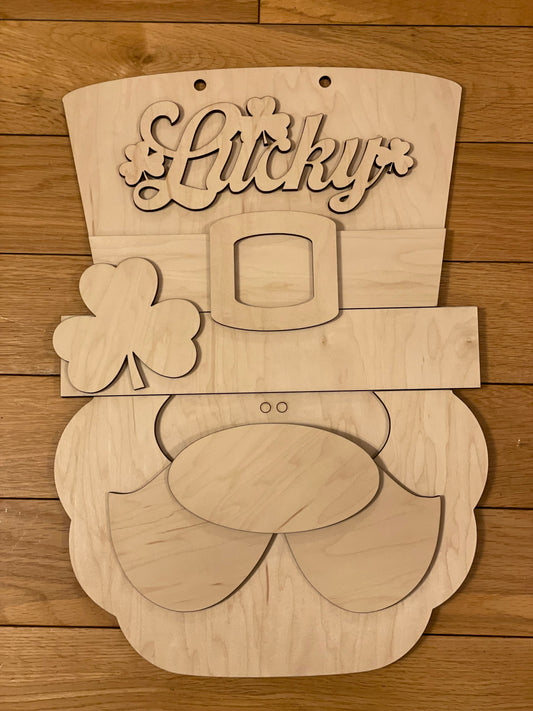 St. Patrick's Day DIY Door Hanger | Welcome Door Hanger | Leprechaun Front Door Decor | DIY Cutout | St. Patty's Day Wreath