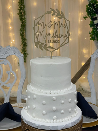 Custom Wood Wedding Cake Topper | Mr. and Mrs. Wedding Cake Topper | Personalized cake topper | Custom topper
